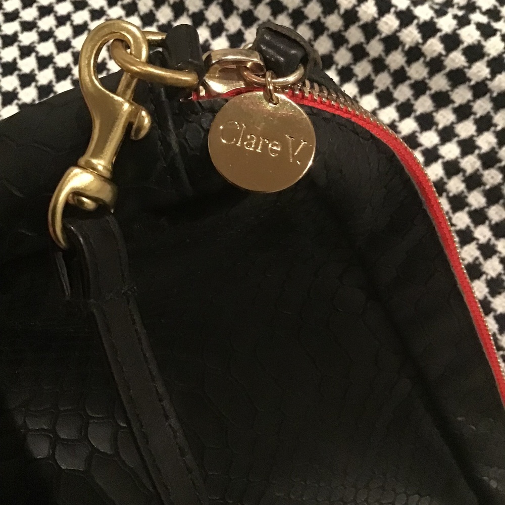 Claire V crossbody